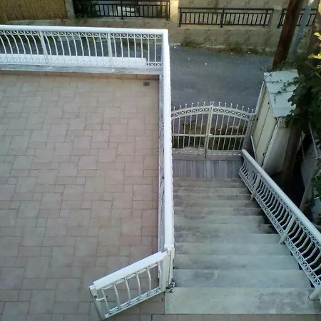 Yiannis&vasomaisonette Villa